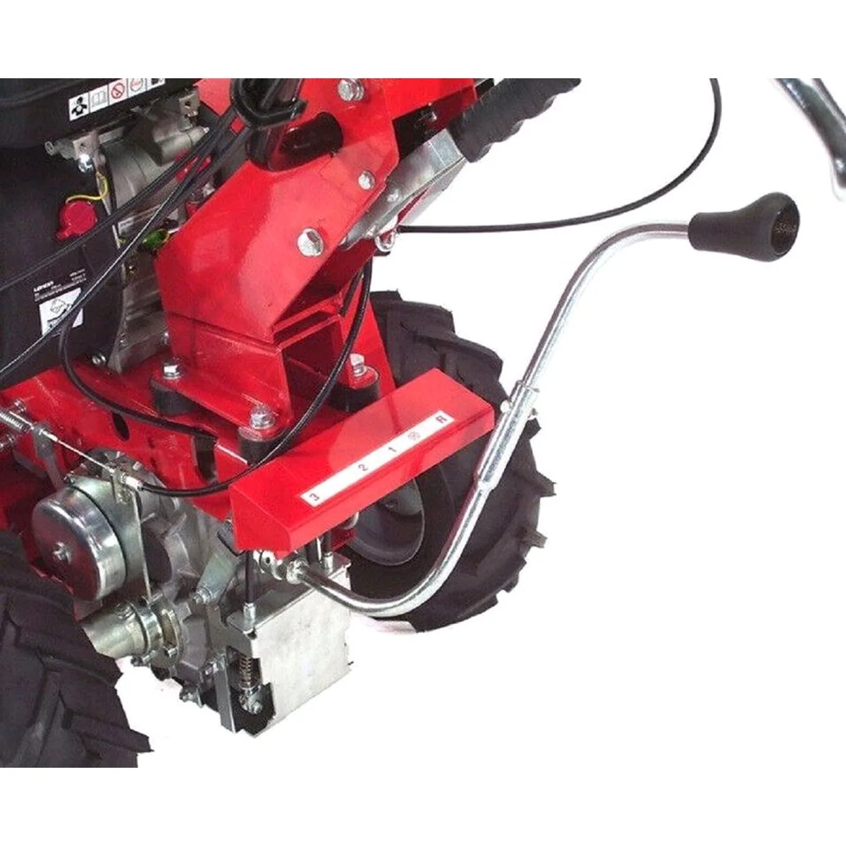 Apex Schlegelmäher 600, 7 PS Motor, 4-Gang Radantrieb — ideal für hohes Gras und Gestrüpp 5