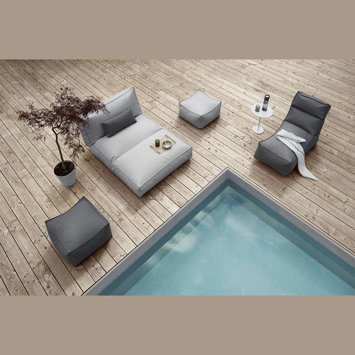 blomus STAY Gartenliege, wasserabweisend, UV-beständig, pflegeleicht — 60x120cm 3