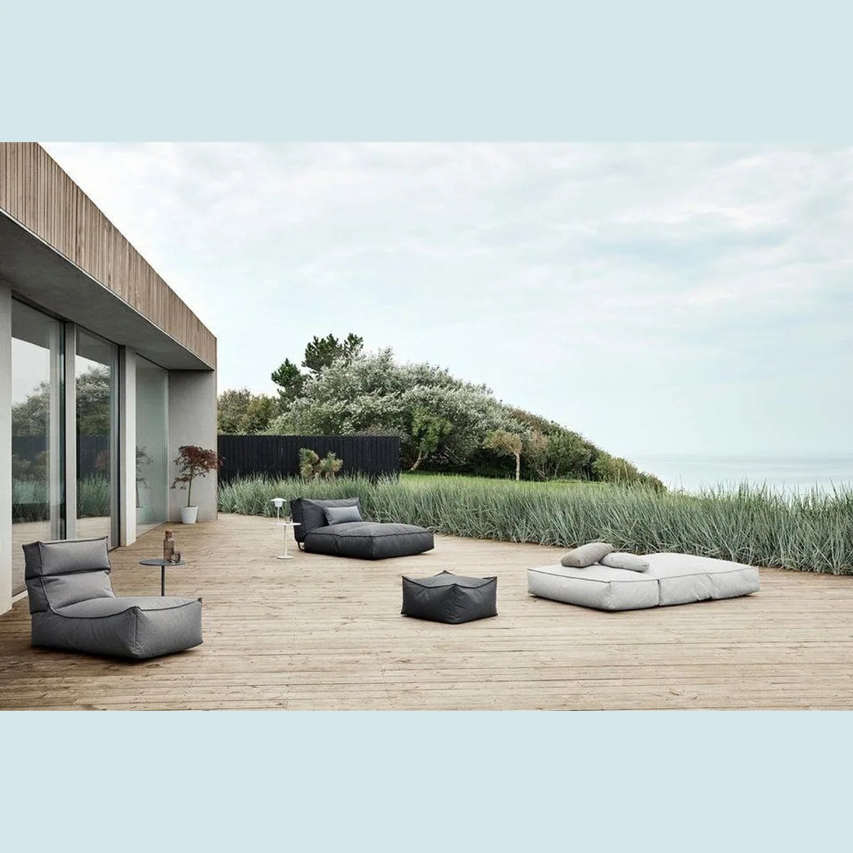 blomus STAY Gartenliege, wasserabweisend, UV-beständig, pflegeleicht — 60x120cm 4