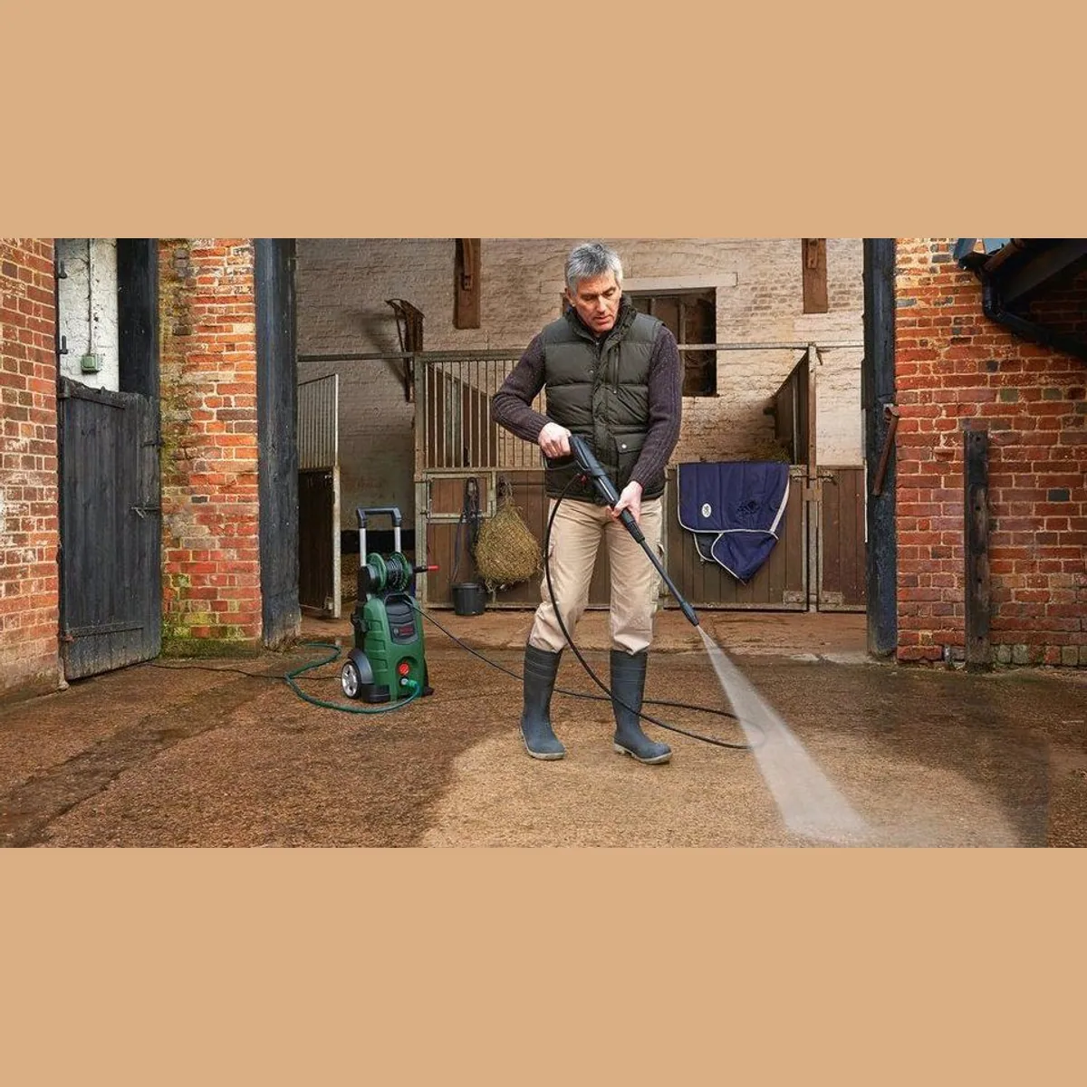 Bosch Home & Garden Hochdruckreiniger AdvancedAquatak 140, 140 bar Druck, 450 l/h Fördermenge 4