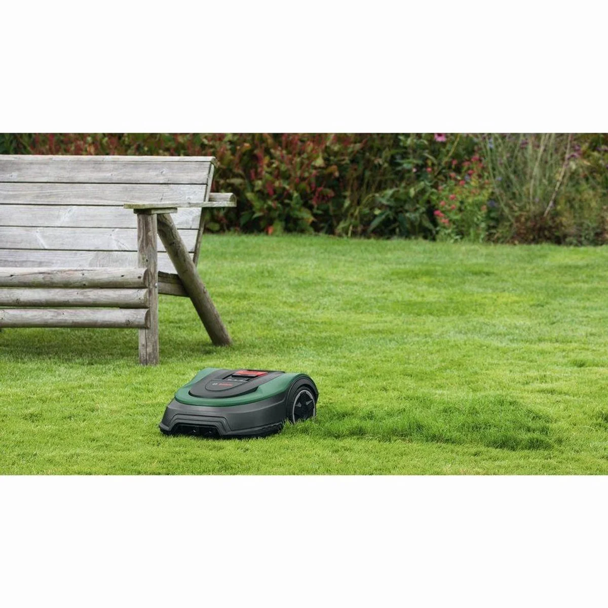 Bosch Indego M+ 700 Rasenmähroboter, autonome Mähfunktion, LogiCut Technologie 3