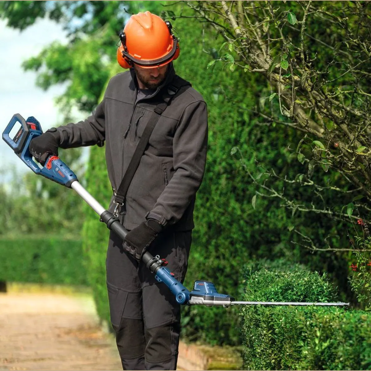 Bosch Professional GHE 18V-50 TP Solo, präzise Heckenschere, ergonomisch & teleskopierbar 2