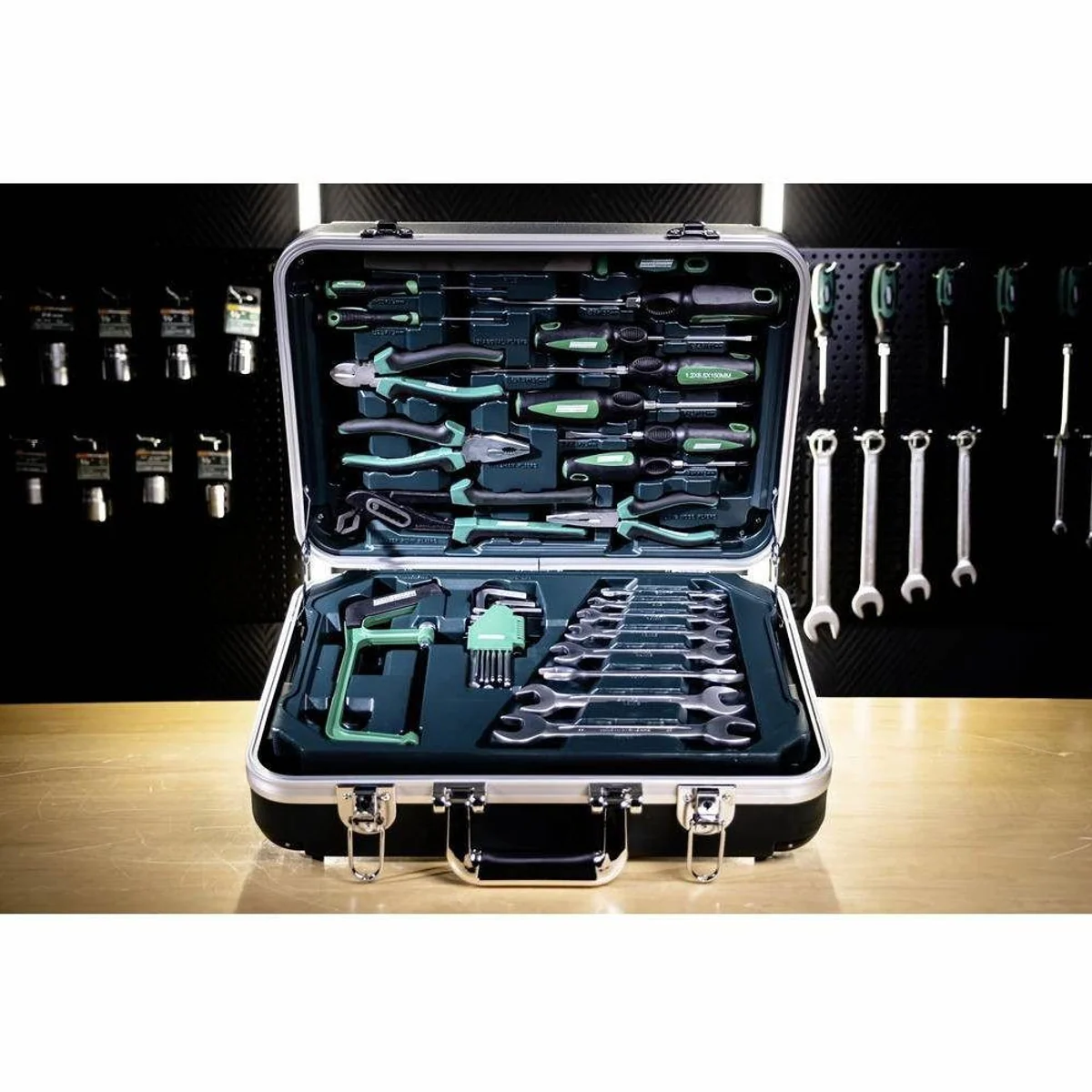 Brüder Mannesmann Werkzeugkoffer, 108-teilig, robust und transportabel 5