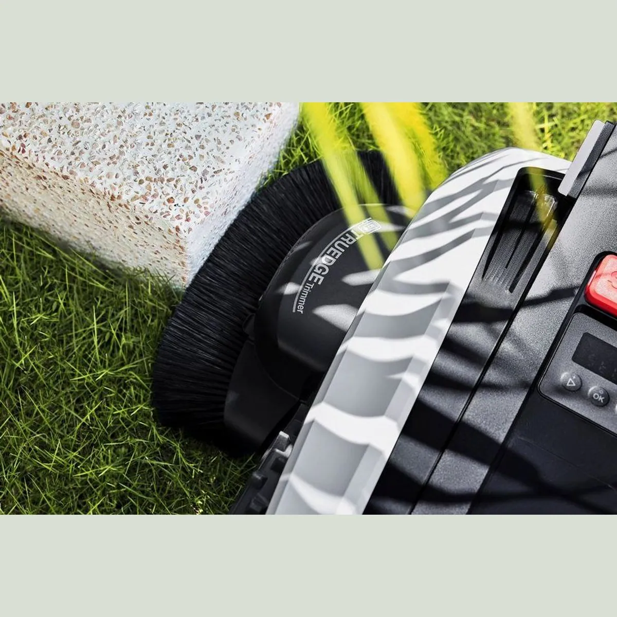 ECOVACS GOAT O1200 LiDAR PRO, bis 1200 m² Rasenfläche, präzise Navigation 5