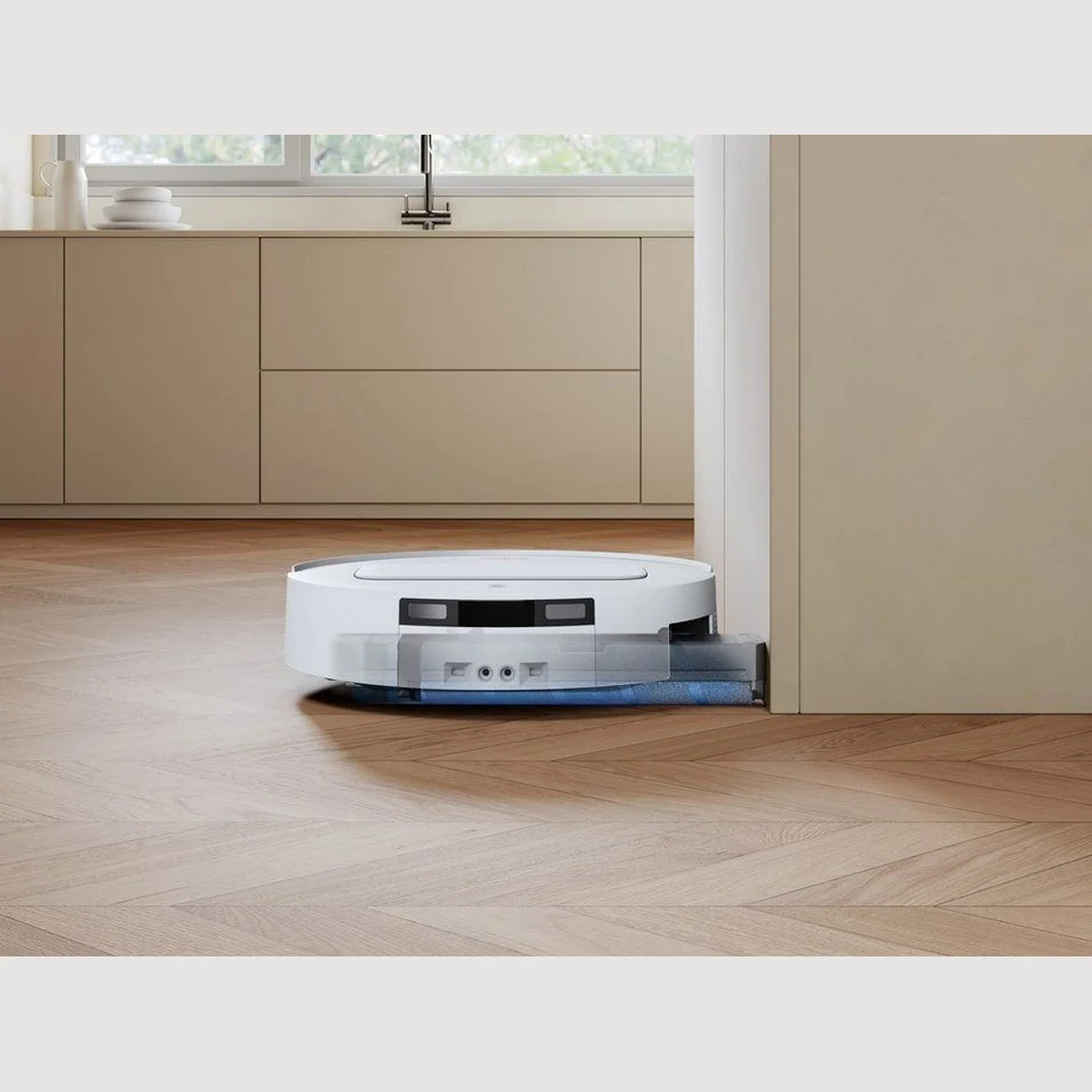 ECOVACS DEEBOT T90 MAX PRO, 60 W, 40.000 Pa Saugleistung, Wischwalze, All-in-One Station 4