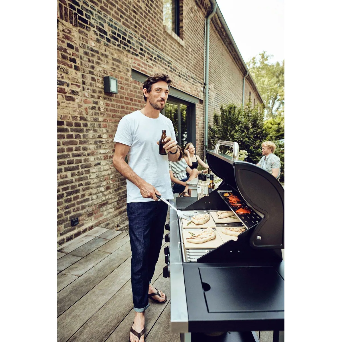Enders Gasgrill Chicago 4 K, 4 Brenner, Edelstahl-Grillfläche, Seitenkocher 2