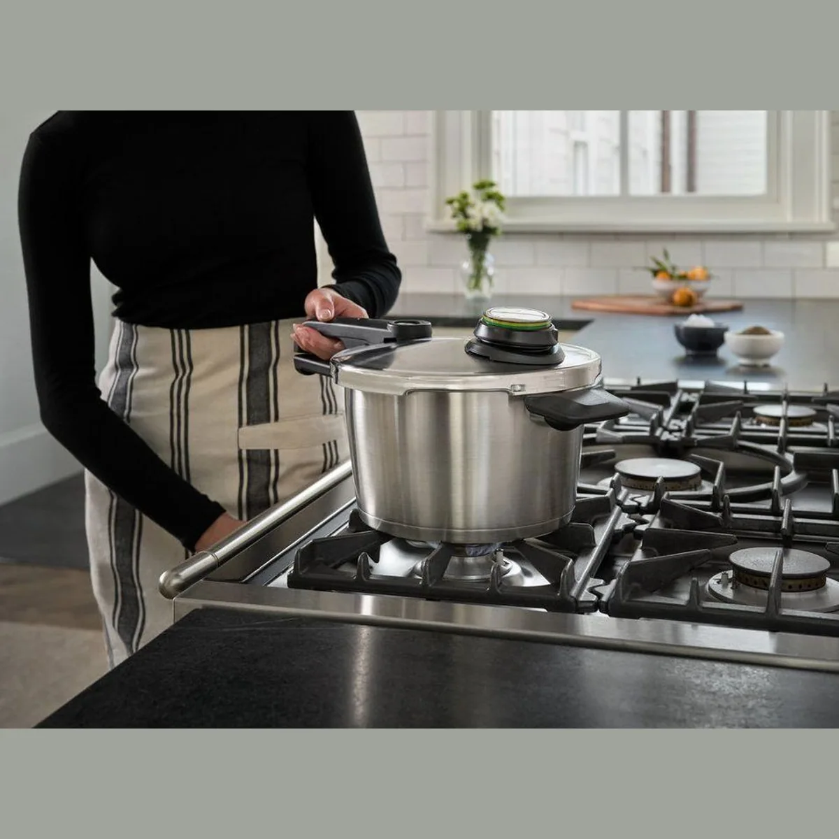Fissler Vitavit Premium Schnellkochtopf, energieeffizient, vielseitig einsetzbar, Edelstahl 18/10 2
