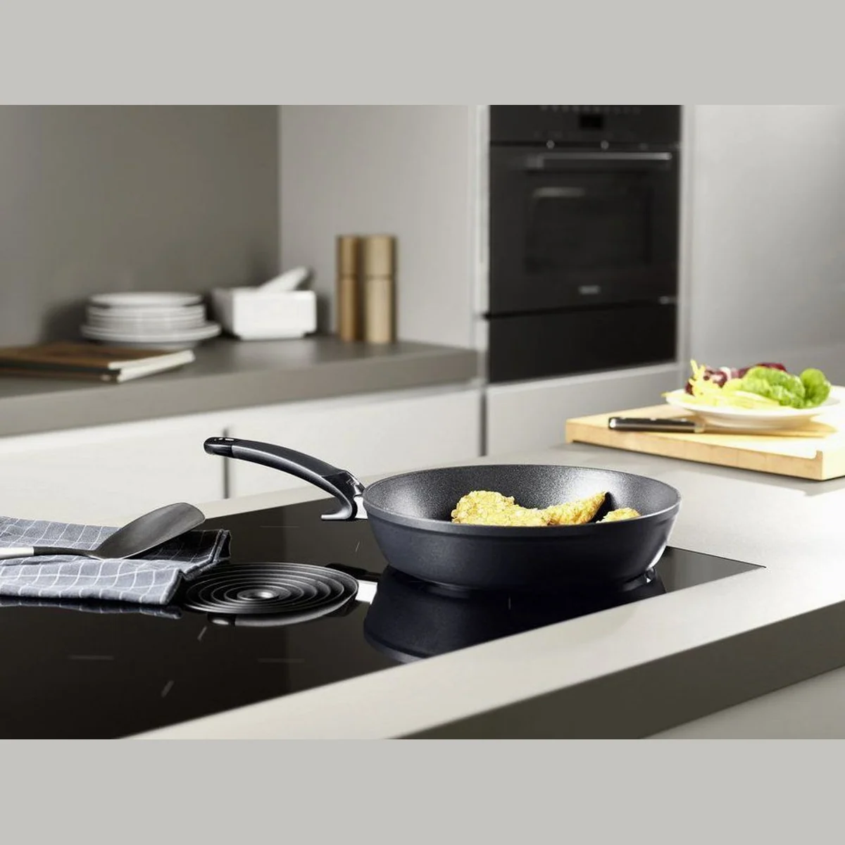 Fissler Adamant Comfort Pfannen-Set, kratzfeste Beschichtung, für alle Herdarten 2