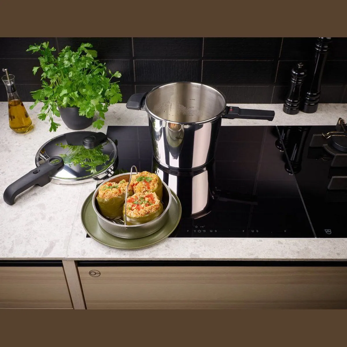 Fissler Vitaquick Schnellkochtopf Set, 6-teilig, Edelstahl, energieeffizient und vitaminbewahrend 5