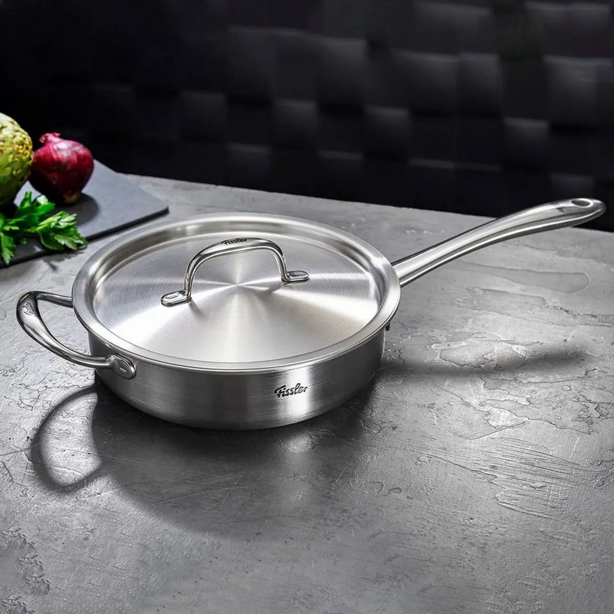 Fissler M5 Pro-Ply Bratpfanne, präzise Temperaturkontrolle, 5-lagiges Mehrschichtmaterial 2