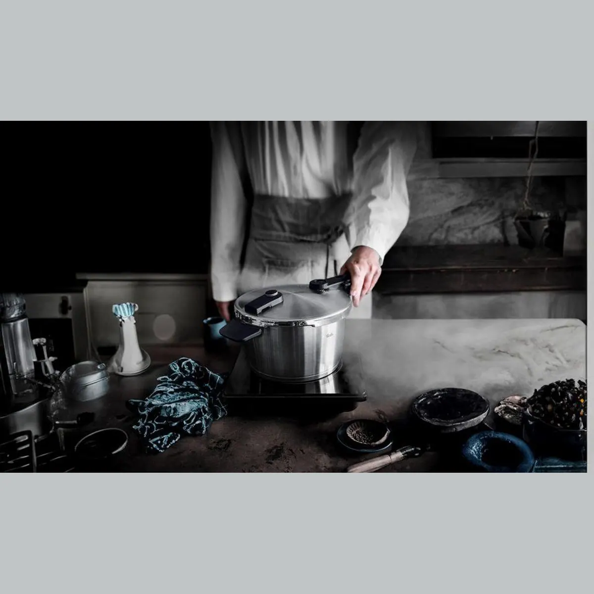 Fissler Vitaquick Premium Schnellkochtopf, 70% schnellere Garzeit, 50% Energieersparnis 3