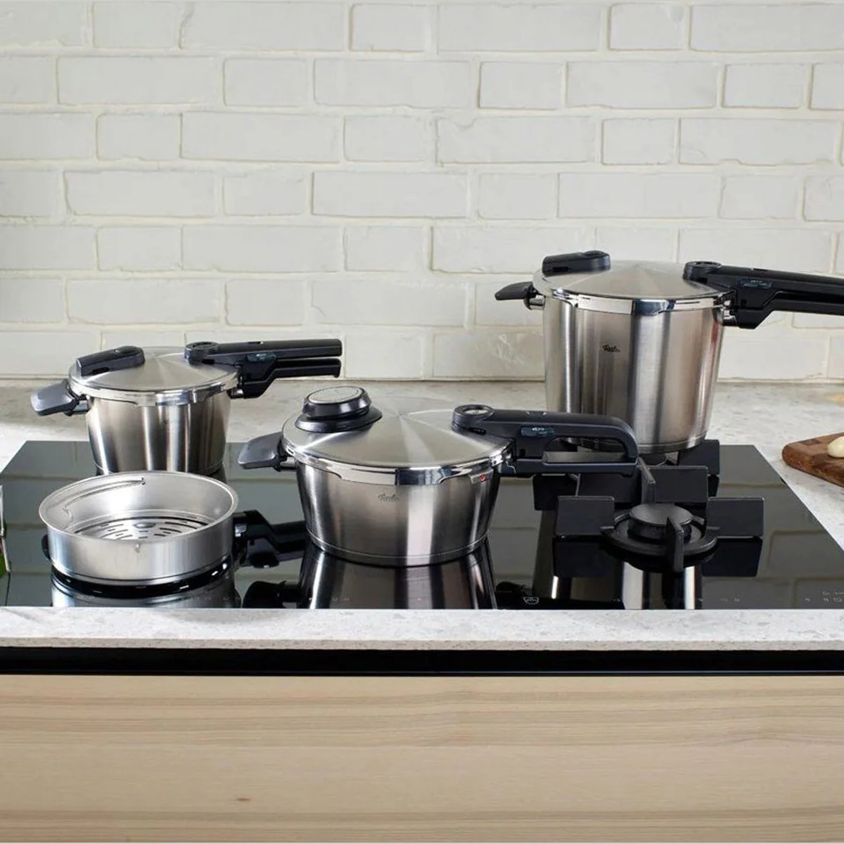 Fissler Vitaquick Premium Schnellkochtopfset, 3,5L & 6L, aus recyceltem Edelstahl 2