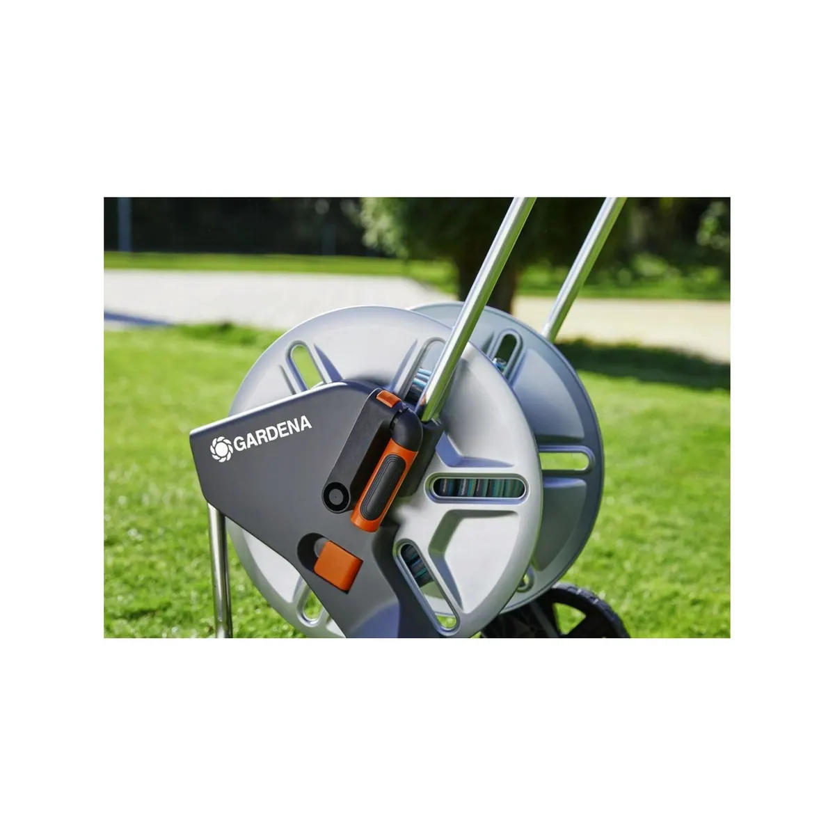 GARDENA CleverRoll M Metall Schlauchwagen, stabil, ergonomisch, frostbeständig 3