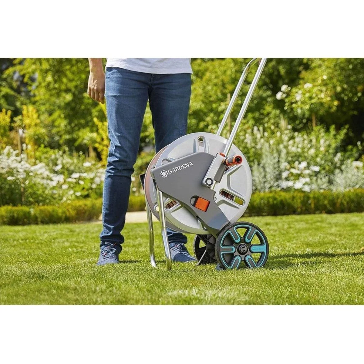 GARDENA CleverRoll Schlauchwagen, einziehbar, bis 100 m Schlauch, frostsicher 4