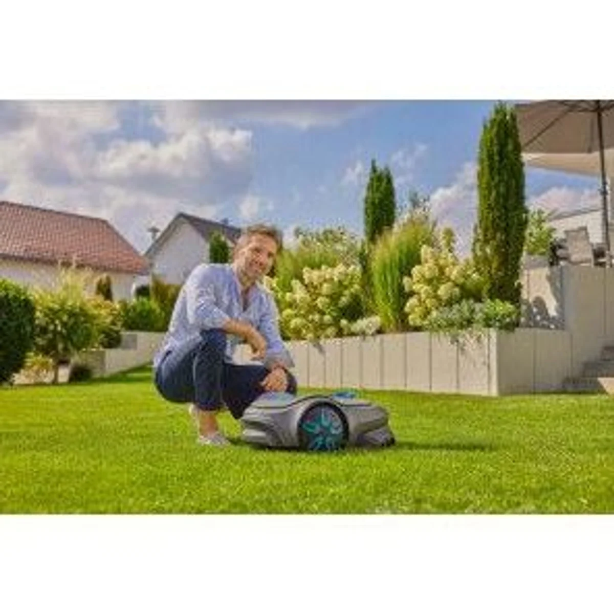 Gardena Mähroboter smart SILENO free Set, optimal für 800 m², kabellose Freiheit 2