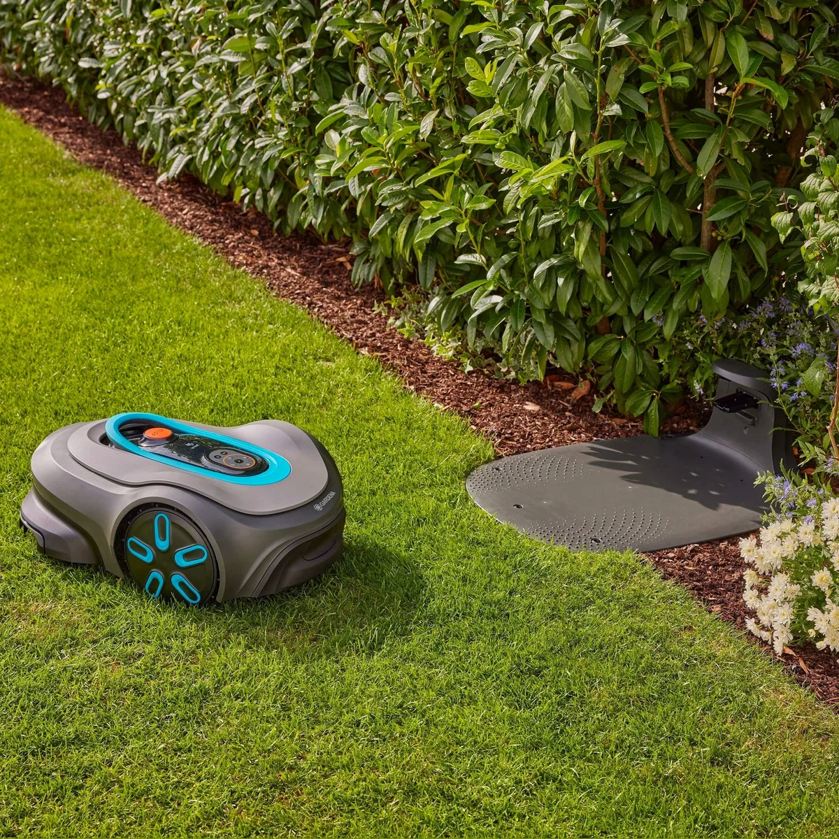GARDENA smart SILENO pro Mähroboter, für bis zu 600 m² Rasenfläche, inkl. 150 m Begrenzungskabel 4