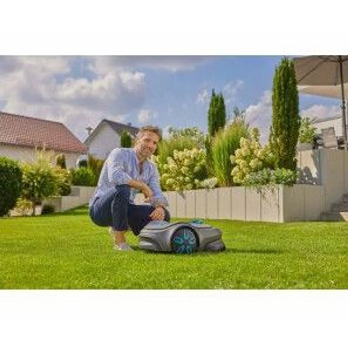 Gardena Mähroboter SILENO free Set, für Flächen bis 1200 m², kabellos und smart 2