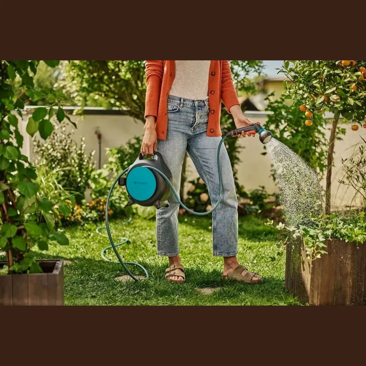 GARDENA Schlauchbox Move, kompakt, tragbar, frostsicher — 10m Schlauch, 1,5m Zuführschlauch 2