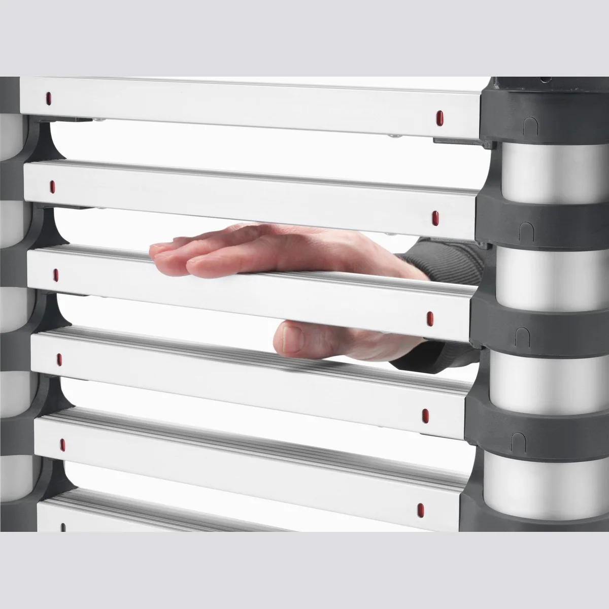 Hailo Teleskopleiter FlexLine, individuell einstellbar, sicher und robust 5