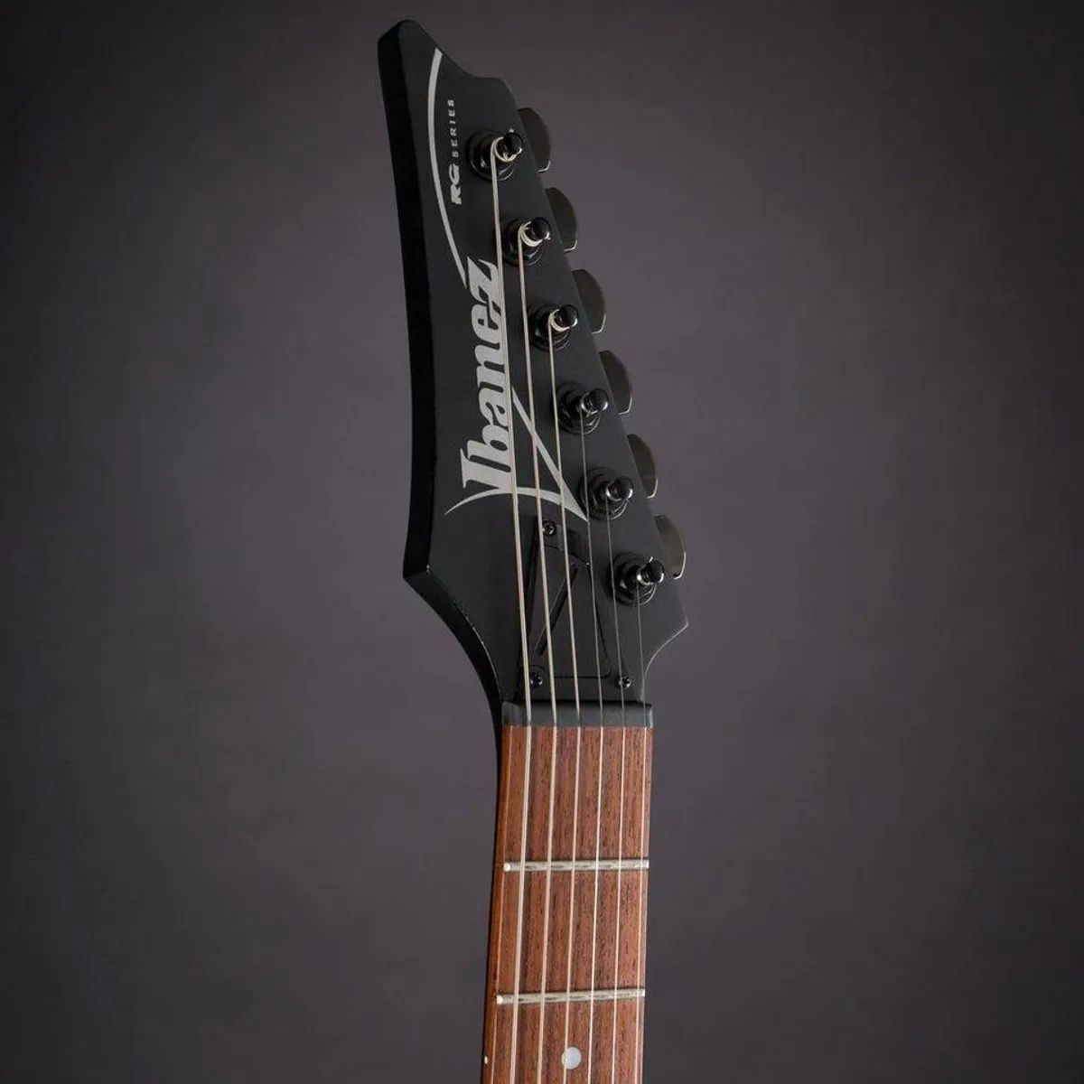 Ibanez RGRT421-WK Weathered Black, durchgehender Hals, Ibanez Quantum Pickups 4