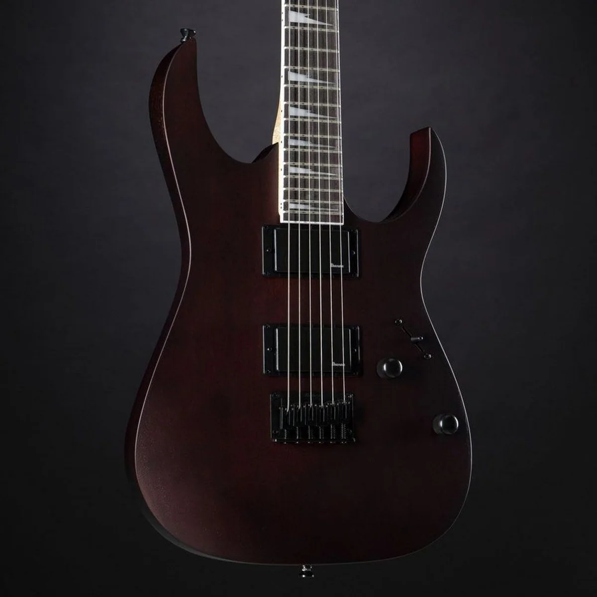 Ibanez Gio GRG121DX-WNF E-Gitarre, Okoumé-Korpus, Humbucker-Tonabnehmer 5