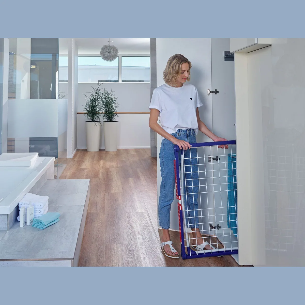 Leifheit Pegasus 200 Solid Comfort, 20m Trockenlänge, 107cm Flügelhöhe, stabil & platzsparend 4