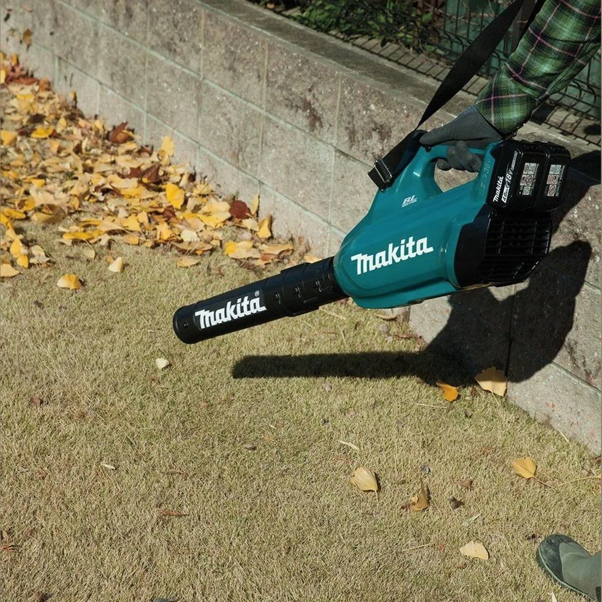 Makita DUB362Z Akku-Gebläse, 804 m³/h, 54 m/s, bürstenloser Motor 2
