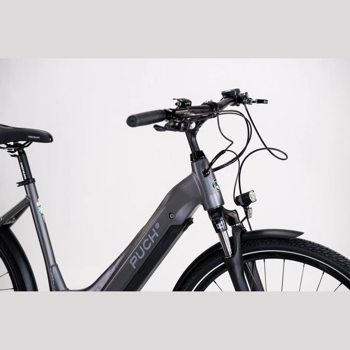 PUCH C5.3 E-Bike Trekkingrad, Bosch Performance Motor, 500 Wh Akku, 9-Gänge 2