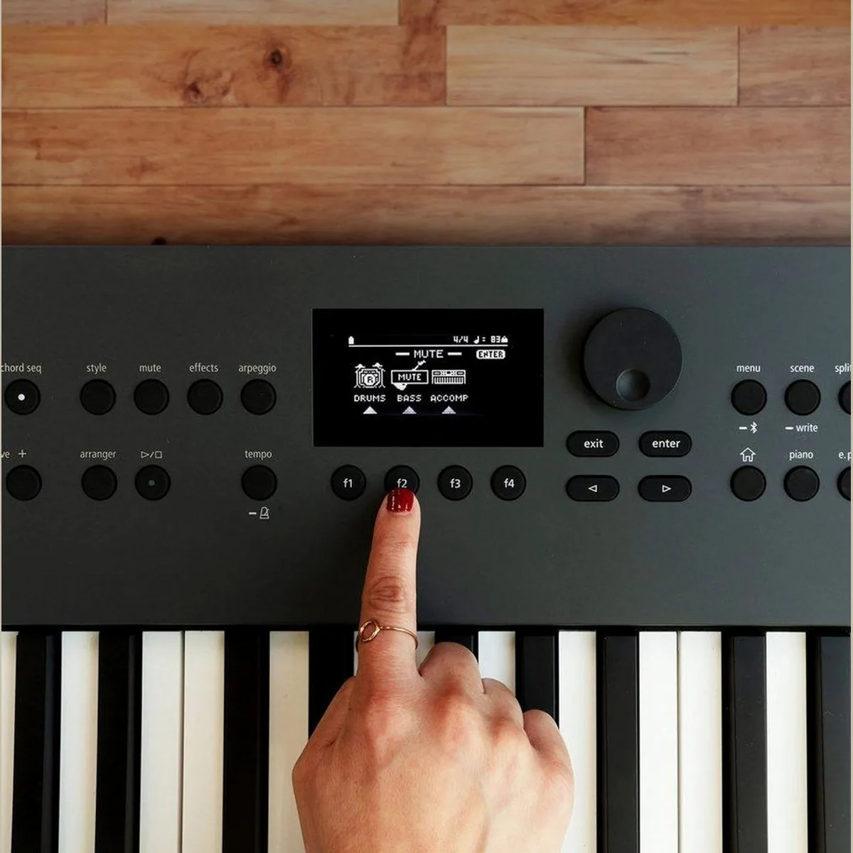 Roland GO:KEYS 5 Keyboard, 61 Tasten, Bluetooth Audio/MIDI, integrierte Lautsprecher 4