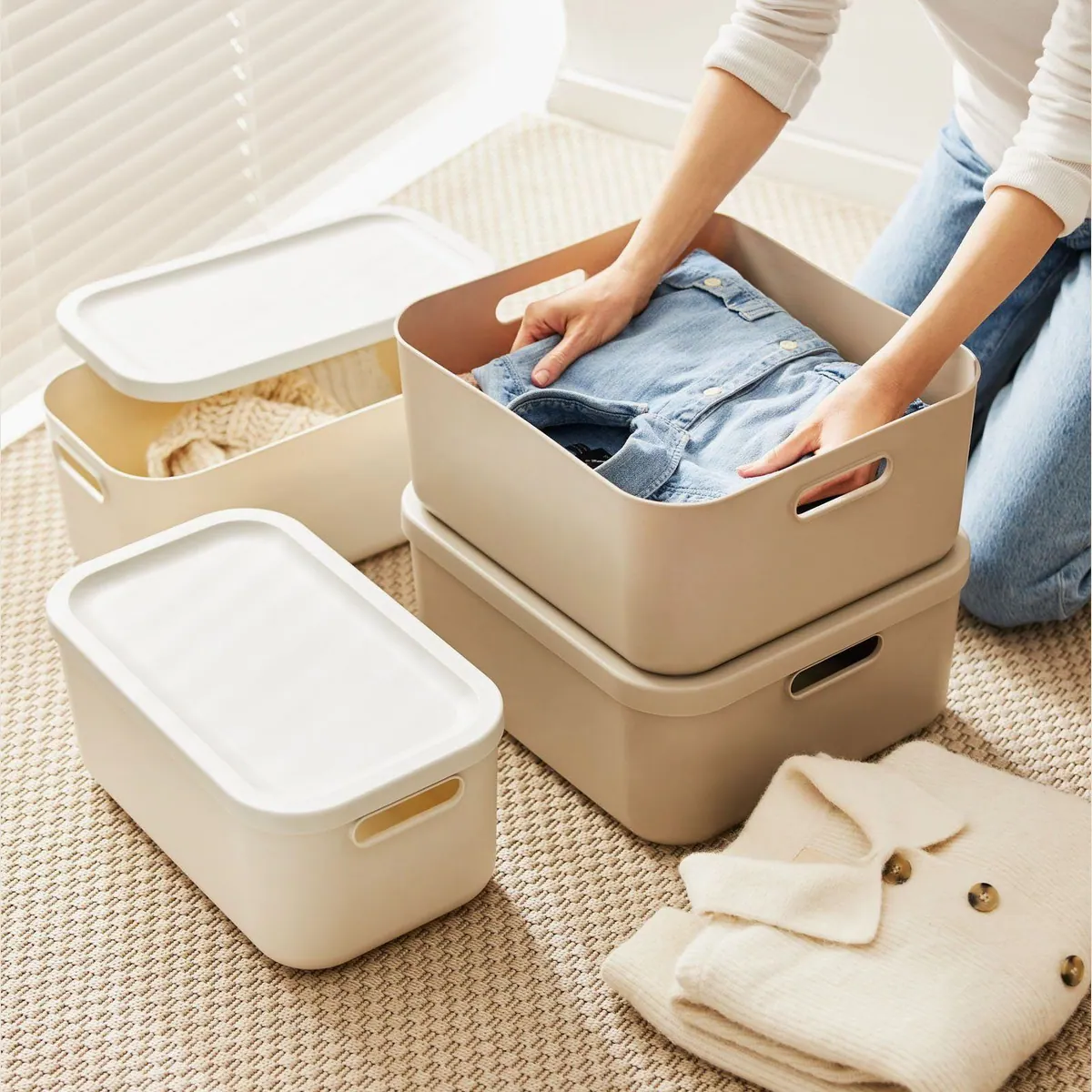 Rotho Albula Light Aufbewahrungsbox 20 l, stapelbar, modernes Design, 2er-Set 4