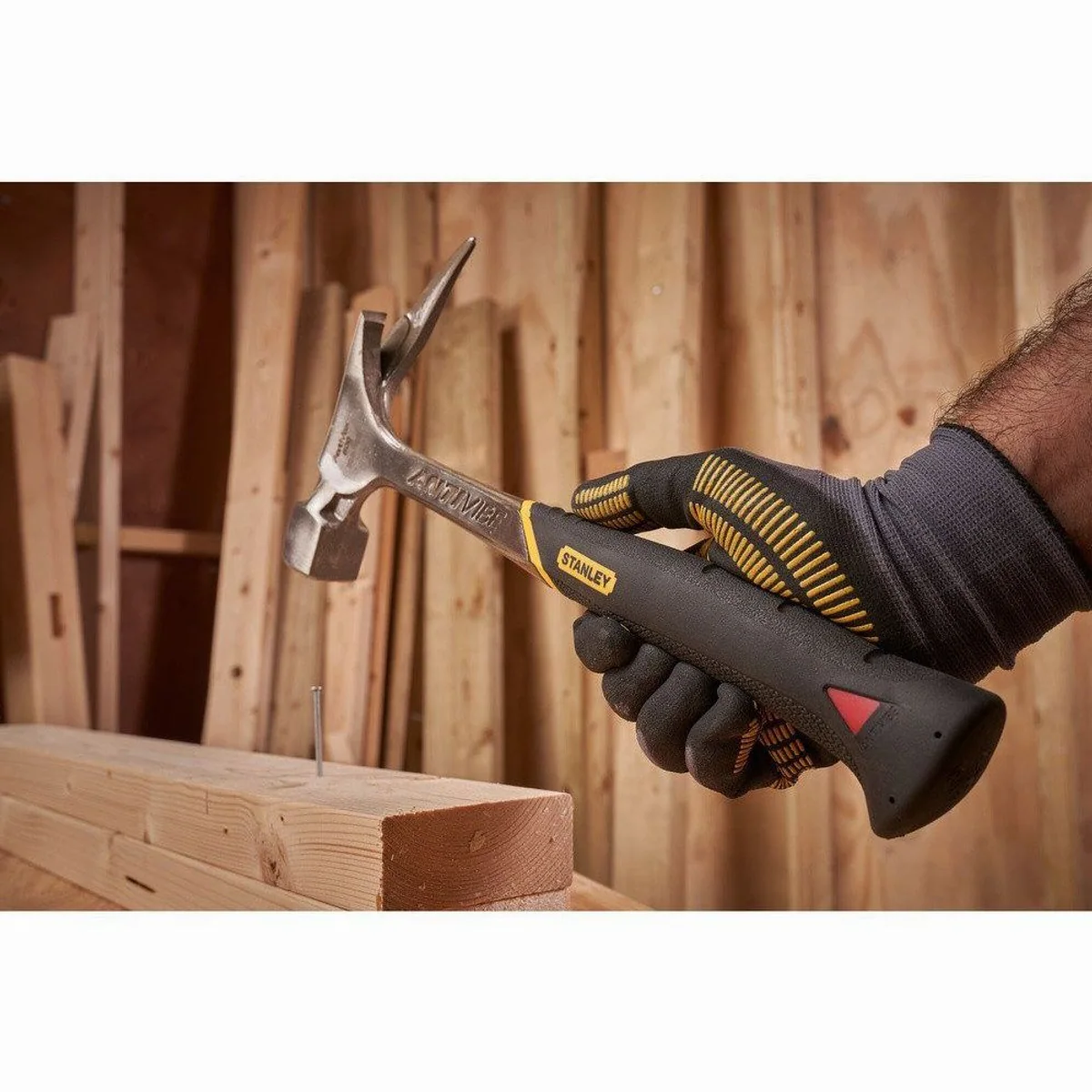 Stanley Latthammer 870 g, ergonomischer Griff, vibrationsdämpfend 3