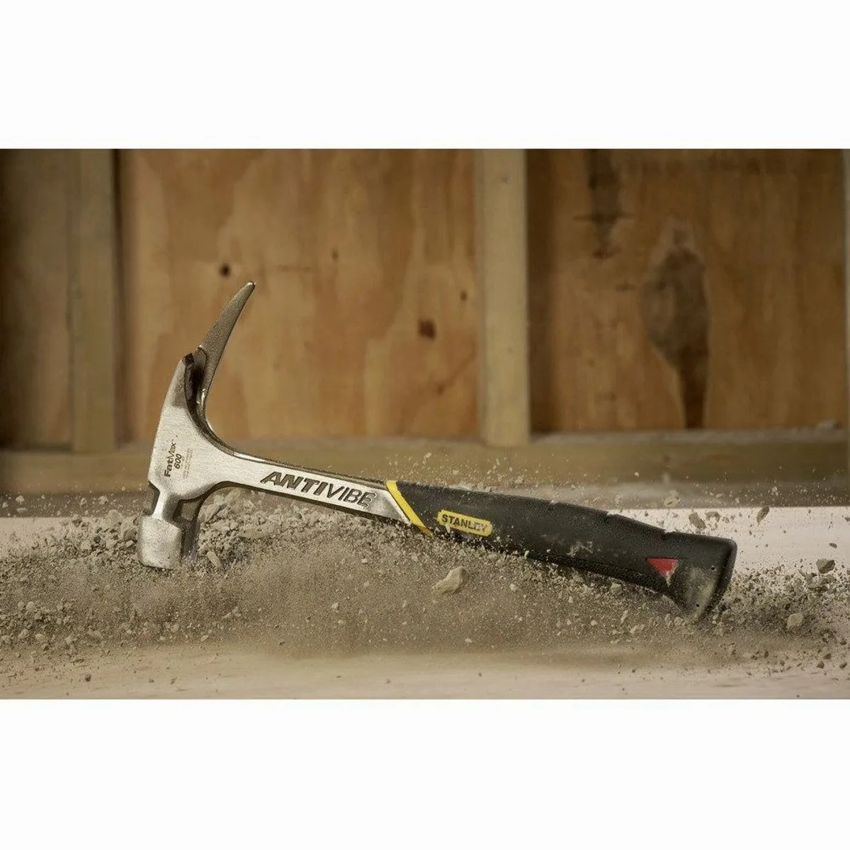 Stanley Latthammer 870 g, ergonomischer Griff, vibrationsdämpfend 4