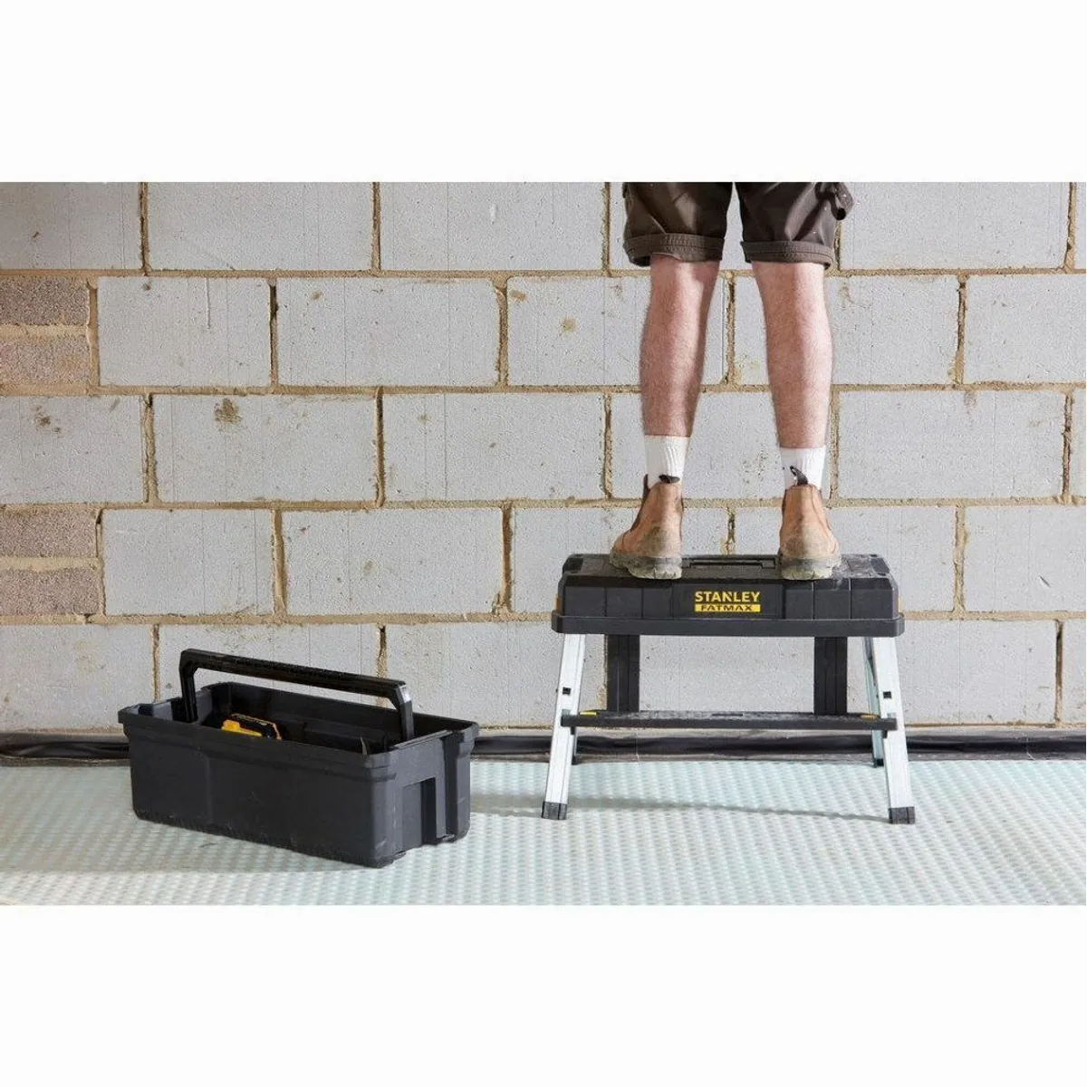STANLEY 3-in-1 Werkzeugbox, robuste Konstruktion, ergonomischer Tragegriff 4