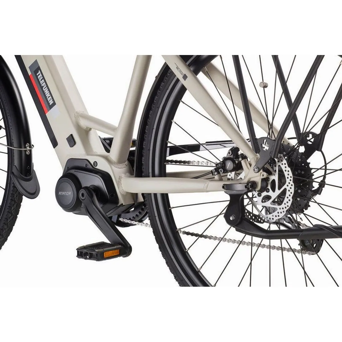 Telefunken E-Bike RC680, 10 Gang Shimano, Mittelmotor, 705,6 Wh — ideal für Stadt und Gelände 5