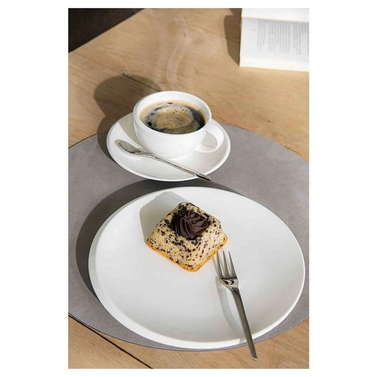 Villeroy & Boch NewMoon Tellerset, 12-teilig, modernes Design für 6 Personen 5