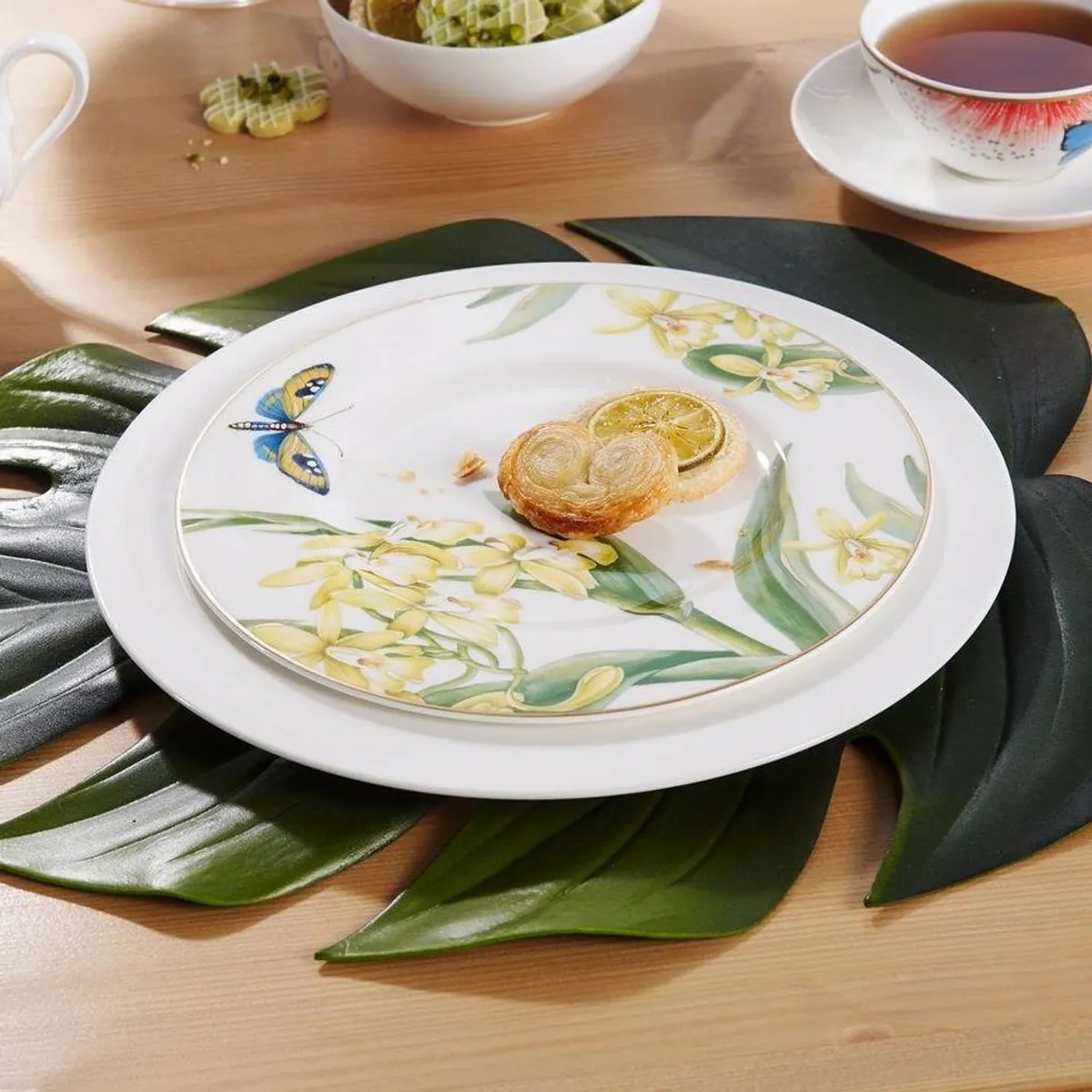 Villeroy & Boch Amazonia Frühstücks-Set, 18-teilig, farbenfrohes Design für 6 Personen 3