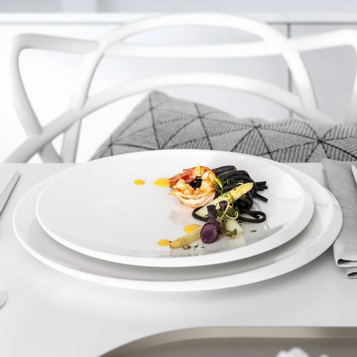 Villeroy & Boch NewMoon Geschirr-Set, 9-teilig, für 2 Personen, Porzellan-Qualität 3