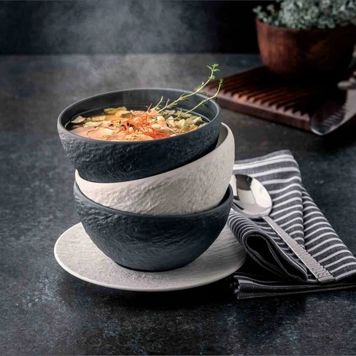 Villeroy & Boch Tafelservice Manufacture Rock, 16-tlg., modernes Design, spülmaschinenfest 2