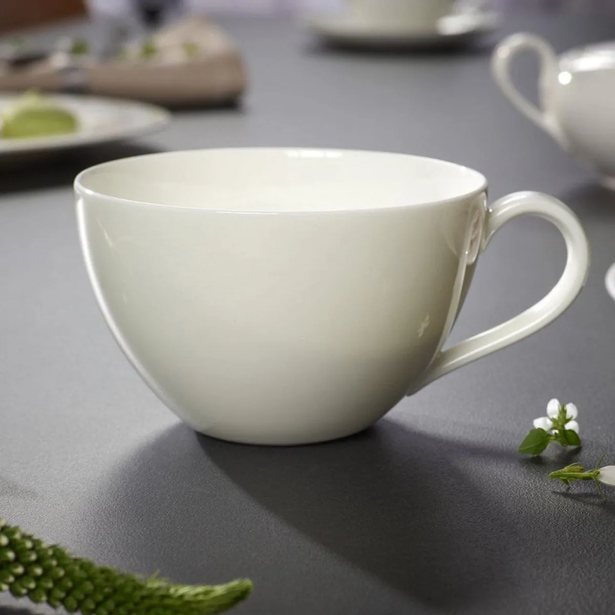 Villeroy & Boch Anmut Kombiservice 30 tlg., vielseitig kombinierbar, aus Premium Porzellan 4