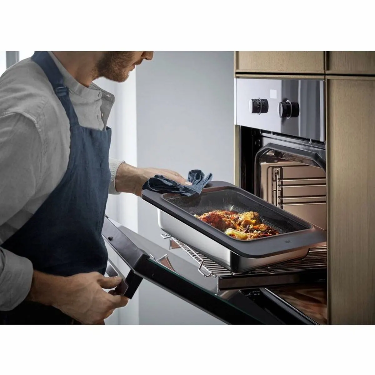 WMF Profi Resist Auflaufform M, 3-Schicht-Material, Hitzebeständig bis 250°C 2