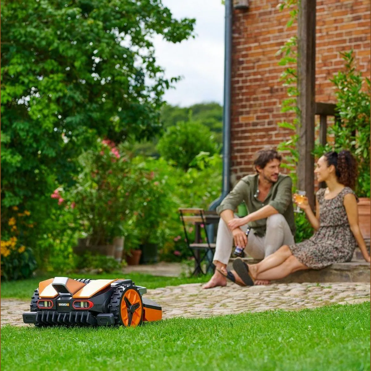 Worx Landroid Vision L1300 Mähroboter, intelligente Hindernisvermeidung, für bis zu 1300 m² 3