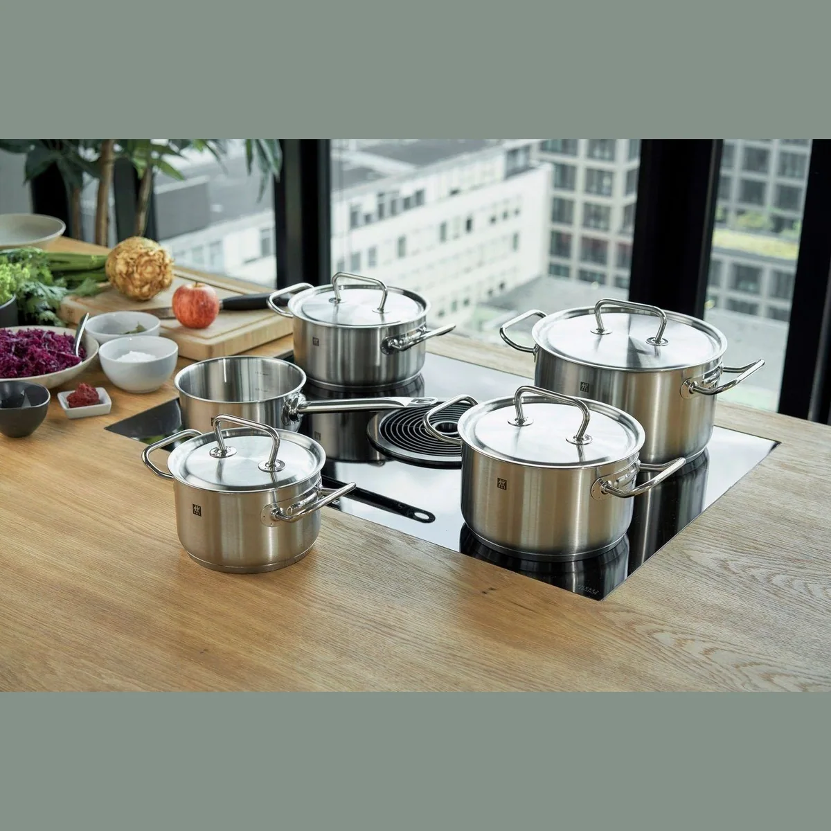 Zwilling TWIN CLASSIC Topf-Set, 5-teilig, Edelstahl 18/10, vielseitig einsetzbar 2