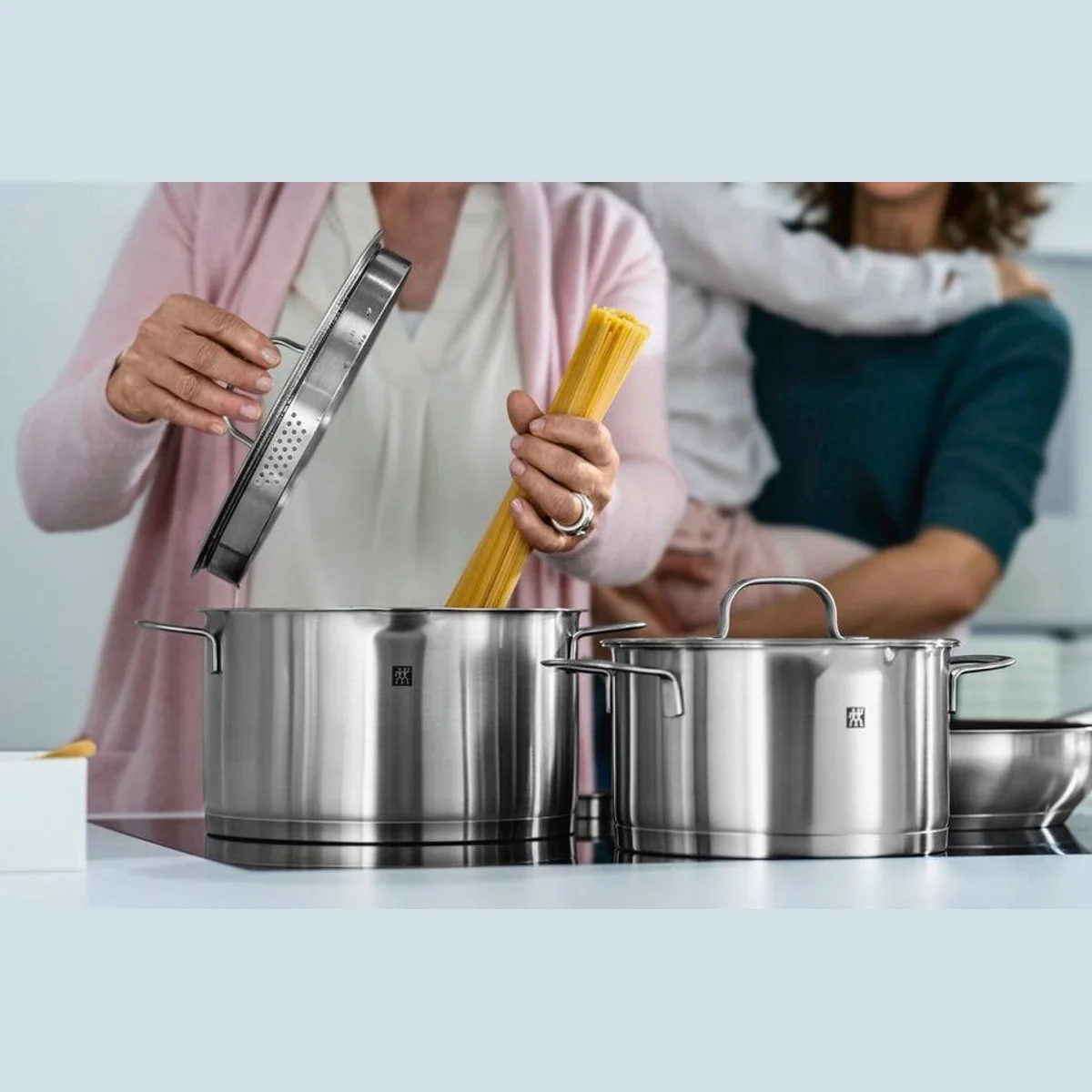 Zwilling Topf-Set TrueFlow, 5-teilig, integrierte Siebfunktion, Induktion, Edelstahl 18/10 4