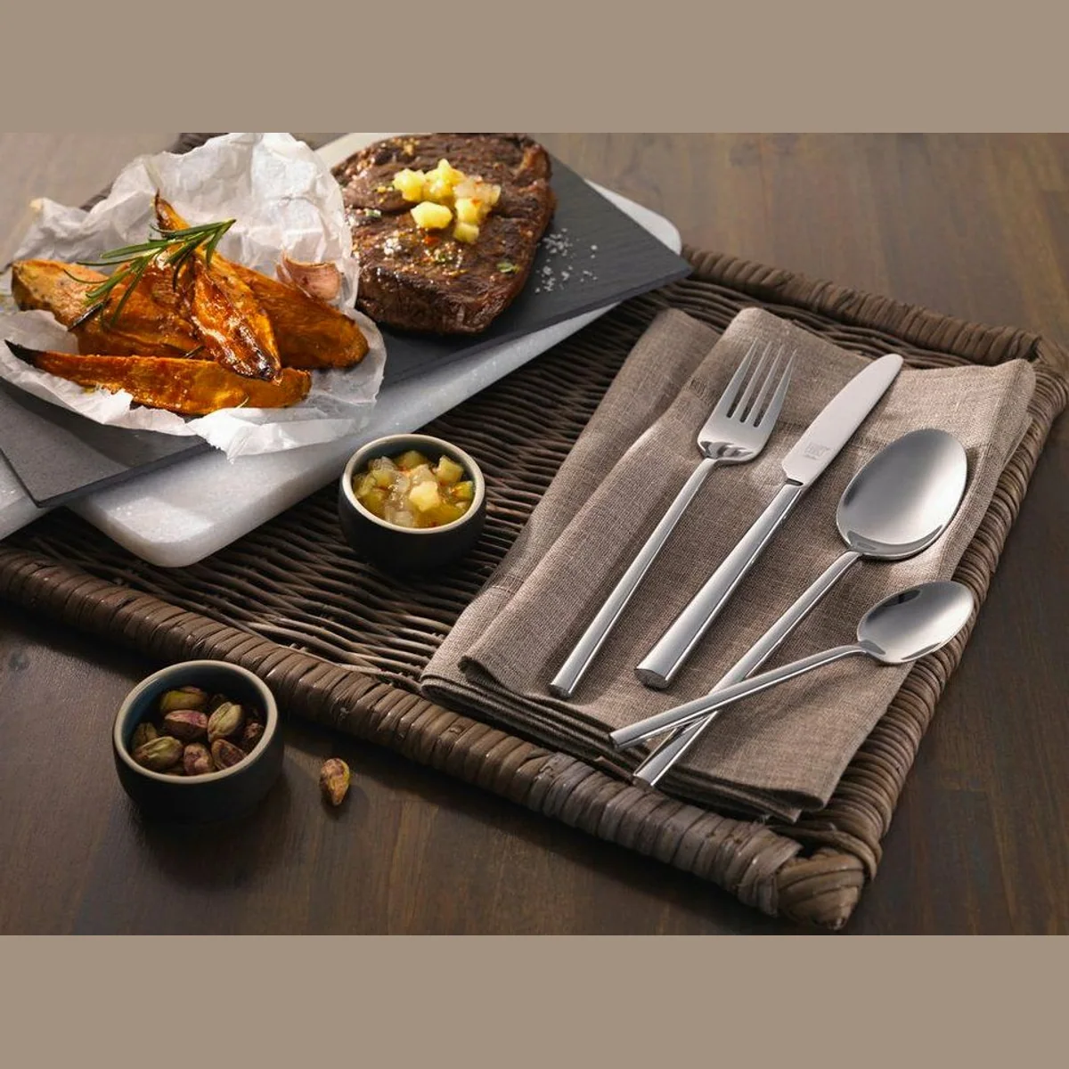Zwilling Besteck-Set Aberdeen, 30-teilig, rostfrei, spülmaschinengeeignet, elegantes Design 2